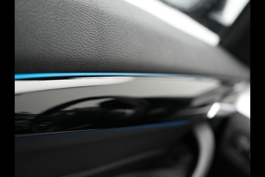 BMW X1 xDrive25e Sportline Plug In Hybrid 221pk Dealer O.H. PHEV | Trekhaak | Camera | Sfeerverlichting | Keyless | Sportstoelen Verwarmd | LED Koplampen | Cruise Control | Navigatie | DAB |