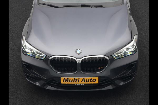 BMW X1 xDrive25e Sportline Plug In Hybrid 221pk Dealer O.H. PHEV | Trekhaak | Camera | Sfeerverlichting | Keyless | Sportstoelen Verwarmd | LED Koplampen | Cruise Control | Navigatie | DAB |