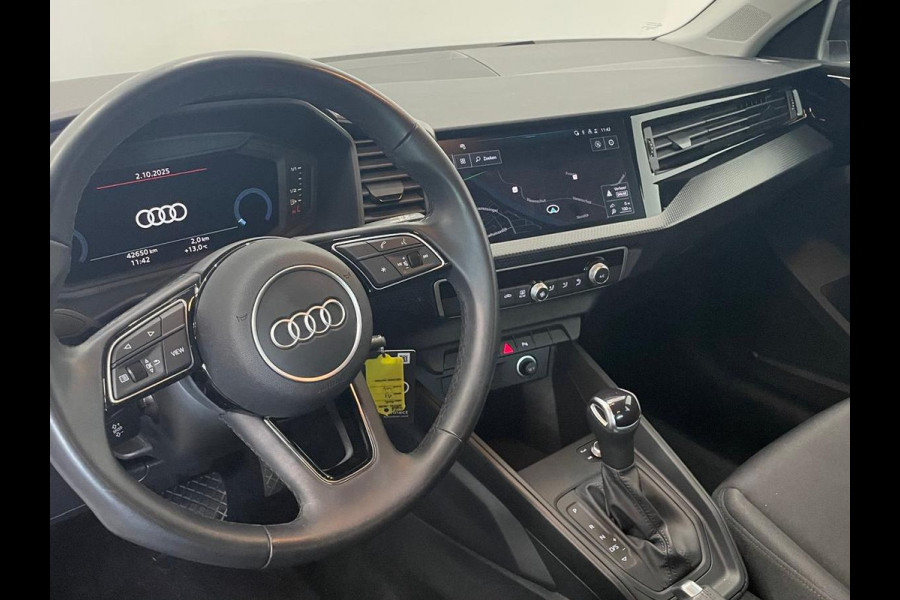 Audi A1 Sportback 30 TFSI 110 pk S-tronic Navigatie Apple Carplay/ Android Auto Parkeersensoren Cruise Control Virtual Cockpit Climate Control Lichtmetalen velgen