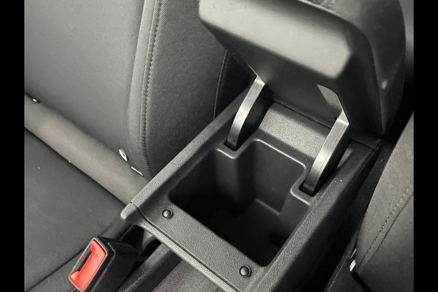 Audi A1 Sportback 30 TFSI 110 pk S-tronic Navigatie Apple Carplay/ Android Auto Parkeersensoren Cruise Control Virtual Cockpit Climate Control Lichtmetalen velgen