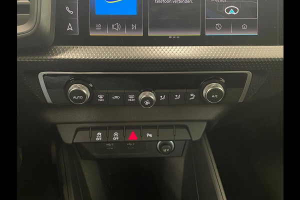 Audi A1 Sportback 30 TFSI 110 pk S-tronic Navigatie Apple Carplay/ Android Auto Parkeersensoren Cruise Control Virtual Cockpit Climate Control Lichtmetalen velgen