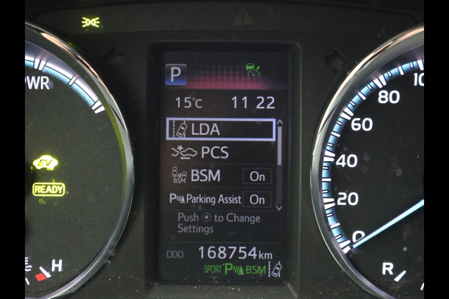 Toyota RAV4 2.5 HYBRID AWD 4WD AUT. DYNAMIC + TREKHAAK 1650 KG | ADAPTIVE CRUISE | CAMERA | STOELVERW. | 18 INCH