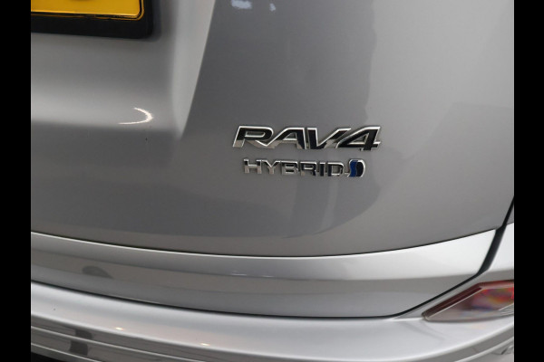 Toyota RAV4 2.5 HYBRID AWD 4WD AUT. DYNAMIC + TREKHAAK 1650 KG | ADAPTIVE CRUISE | CAMERA | STOELVERW. | 18 INCH
