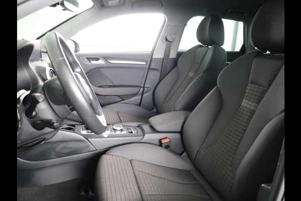 Audi A3 Sportback 40 e-tron Advance Sport 204pk | Navigatie | Virtual Cockpit | 17 inch lichtmetalen velgen | Adaptieve cruise control