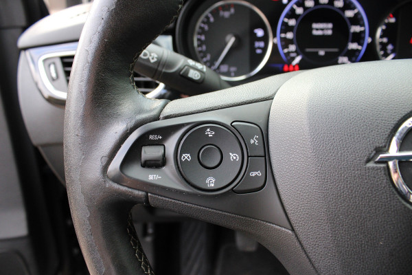 Opel Astra Sports Tourer 1.2 Ultimate | Trekhaak | Winterpack | BLIS | Cruise control | Navigatie | Camera