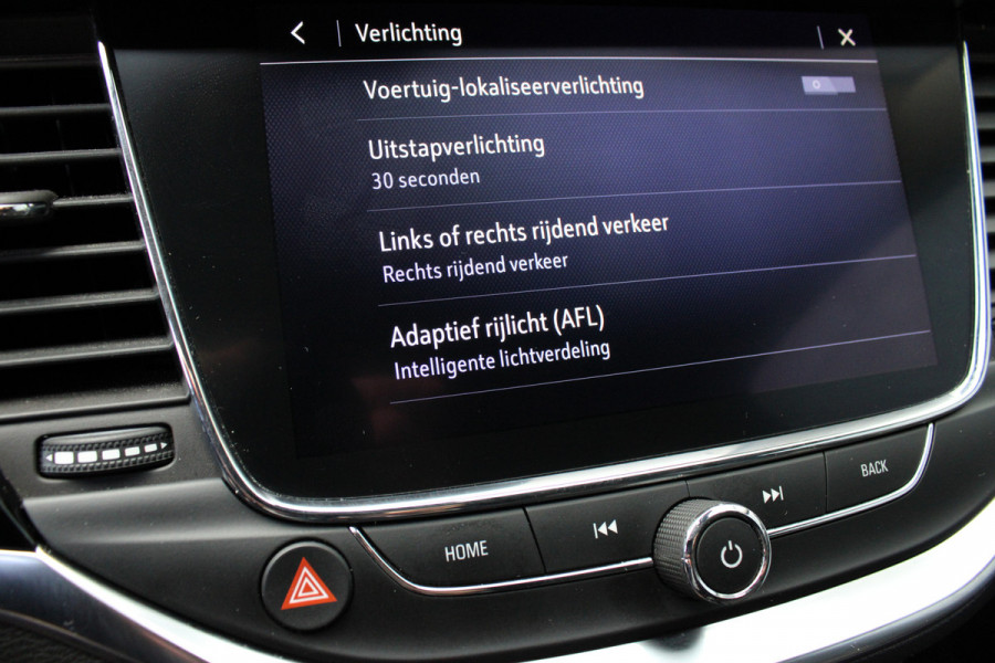 Opel Astra Sports Tourer 1.2 Ultimate | Trekhaak | Winterpack | BLIS | Cruise control | Navigatie | Camera