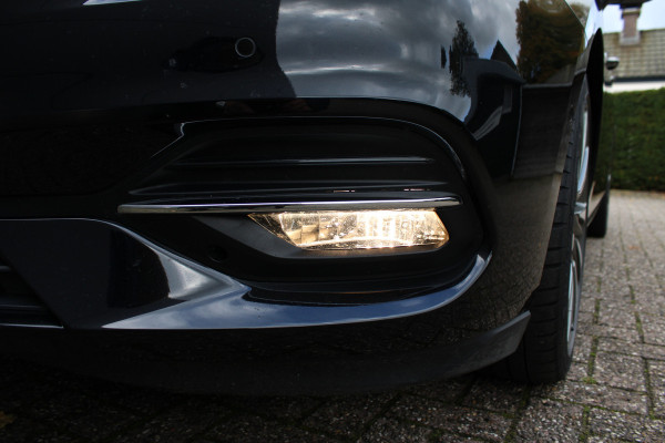 Opel Astra Sports Tourer 1.2 Ultimate | Trekhaak | Winterpack | BLIS | Cruise control | Navigatie | Camera