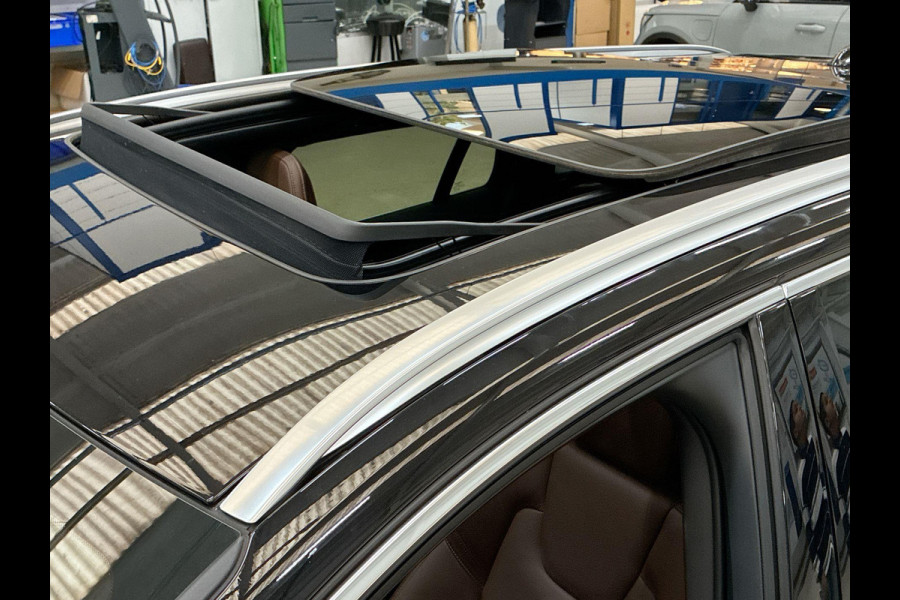 Volvo V60 2.0 T6 Recharge AWD Business Pro Cacao Leder 341pk ! | Skyroof | Trekhaak | Stoel- Stuur-, A-Bank verwarming | A-Camera