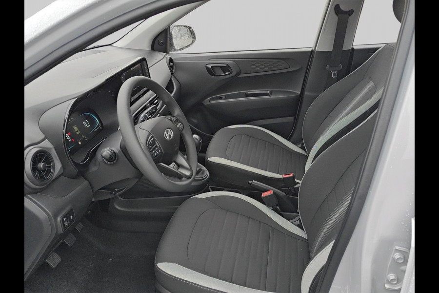 Hyundai i10 1.0 Comfort | KORTING € 2.750,00 | UIT VOORRAAD LEVERBAAR