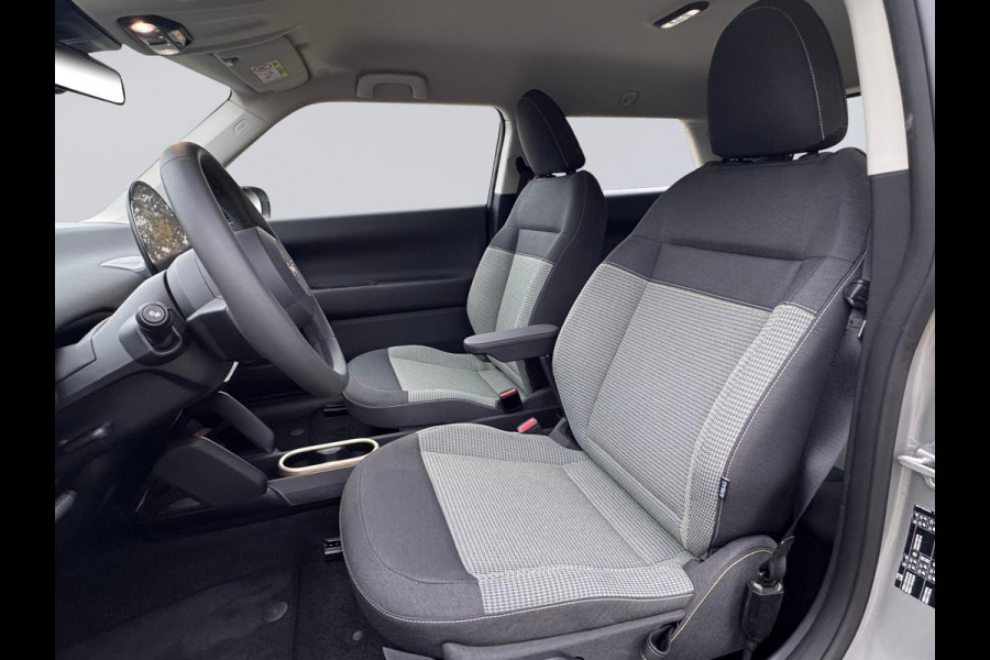 MINI Cooper E Essential 40.7 kWh NIEUW 28-07-2025, achteruitrijcamera, 17 inch ,nieuw prijs € 31860,-, nl auto met nap