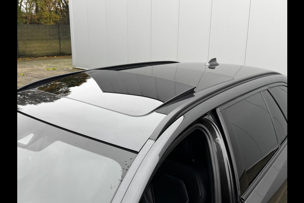 BMW 5 Serie Touring 520i M-SPORT HIGH EXECUTIVE PANORAMADAK DEALER STOELVERWARMING LEDER M PAKKET VIRTUAL AMBIANCE TREKHAAK