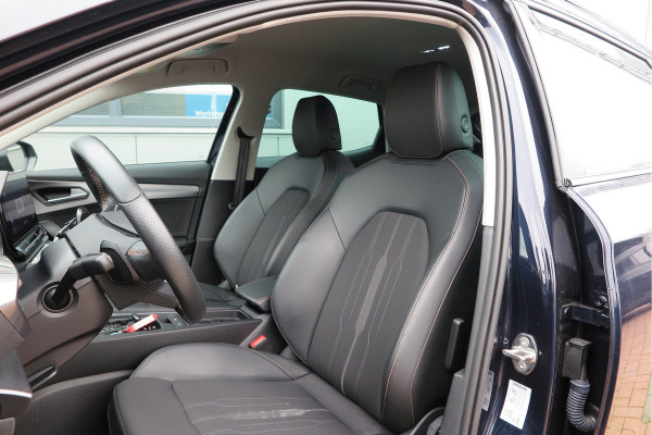 CUPRA Formentor 1.4 e-Hybrid 204pk Business. Led , Trekhaak , PDC , Clima, Stuurwiel verwarmd , LMV , Carplay, etc .