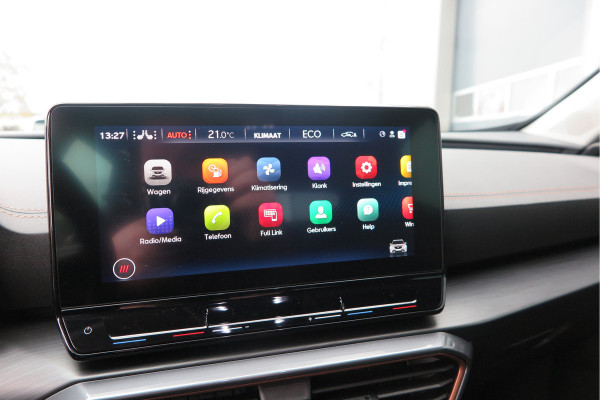 CUPRA Formentor 1.4 e-Hybrid 204pk Business. Led , Trekhaak , PDC , Clima, Stuurwiel verwarmd , LMV , Carplay, etc .