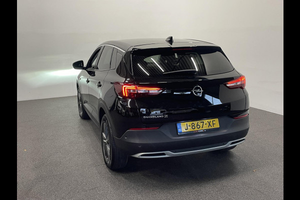 Opel Grandland X 1.2 130 pk Turbo Edition Aut. Airco ECC Navi Cruise Control AGR Comfortstoel PDC VA+ Camera