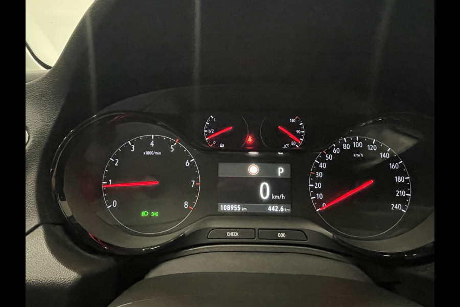 Opel Grandland X 1.2 130 pk Turbo Edition Aut. Airco ECC Navi Cruise Control AGR Comfortstoel PDC VA+ Camera