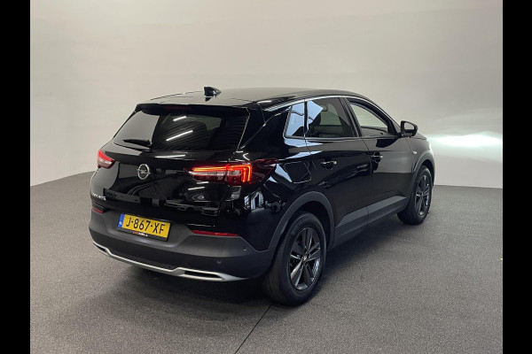 Opel Grandland X 1.2 130 pk Turbo Edition Aut. Airco ECC Navi Cruise Control AGR Comfortstoel PDC VA+ Camera
