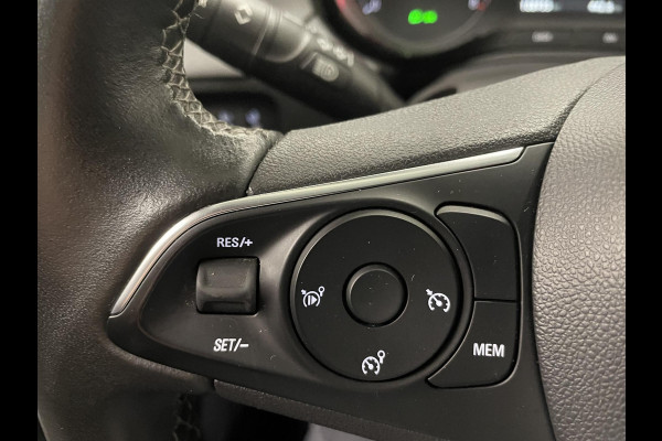 Opel Grandland X 1.2 130 pk Turbo Edition Aut. Airco ECC Navi Cruise Control AGR Comfortstoel PDC VA+ Camera