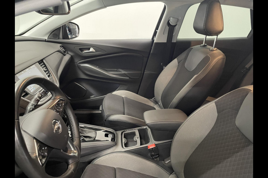 Opel Grandland X 1.2 130 pk Turbo Edition Aut. Airco ECC Navi Cruise Control AGR Comfortstoel PDC VA+ Camera