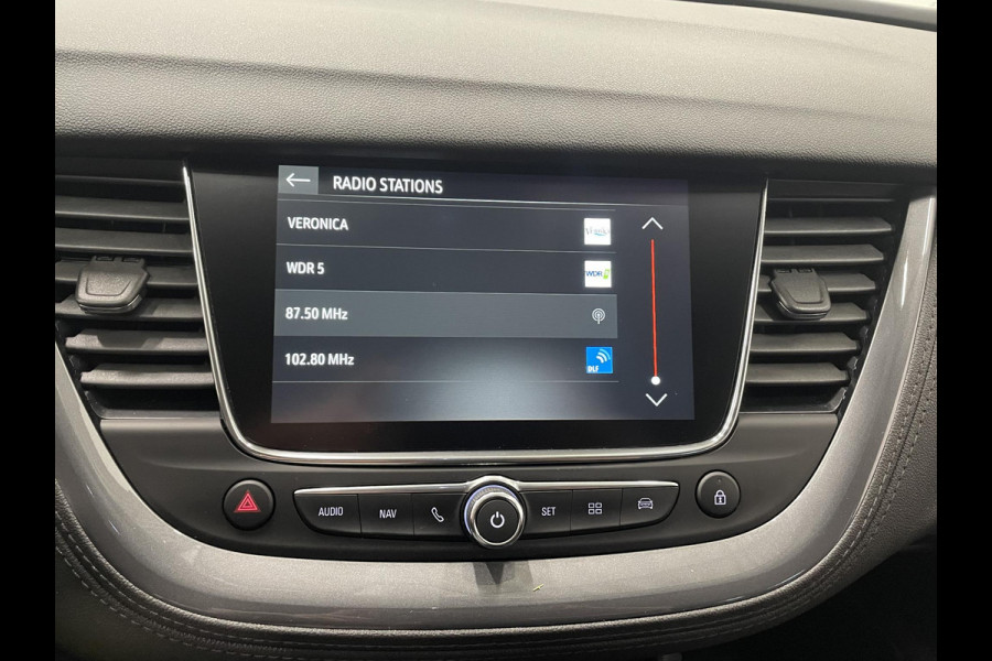 Opel Grandland X 1.2 130 pk Turbo Edition Aut. Airco ECC Navi Cruise Control AGR Comfortstoel PDC VA+ Camera