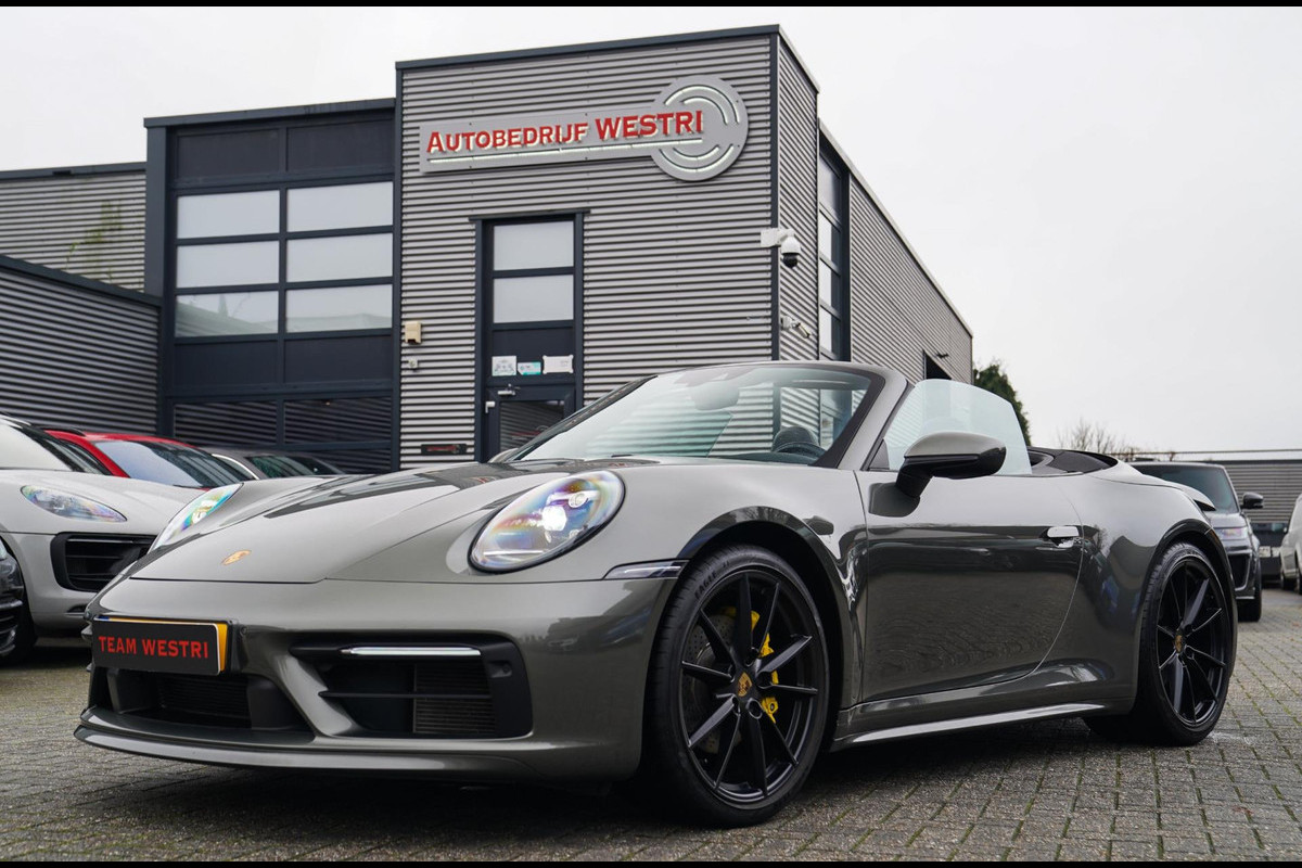 Porsche 911 Cabrio 3.0 Carrera | Sport Uitlaat | PASM Sport Suspension | LED Bi Xenon | Stoelverwarming | Aventuringroen | DAB+