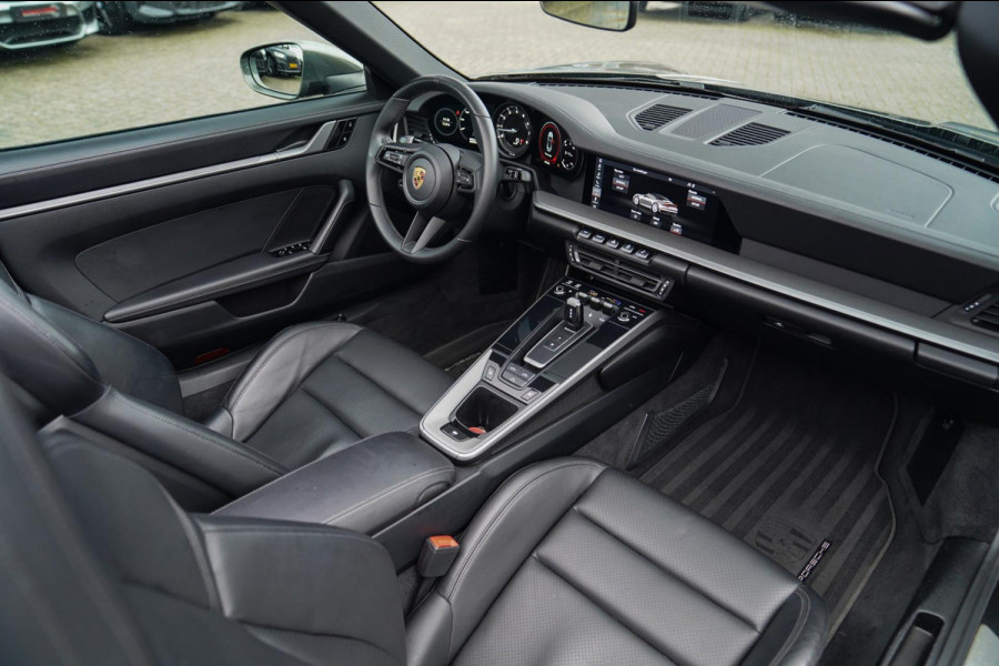 Porsche 911 Cabrio 3.0 Carrera | Sport Uitlaat | PASM Sport Suspension | LED Bi Xenon | Stoelverwarming | Aventuringroen | DAB+