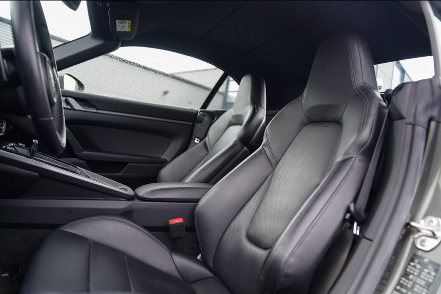 Porsche 911 Cabrio 3.0 Carrera | Sport Uitlaat | PASM Sport Suspension | LED Bi Xenon | Stoelverwarming | Aventuringroen | DAB+