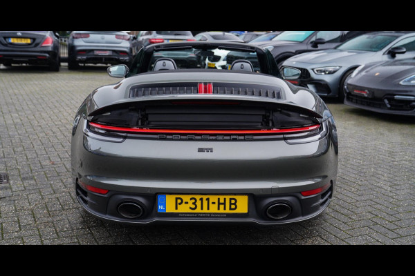 Porsche 911 Cabrio 3.0 Carrera | Sport Uitlaat | PASM Sport Suspension | LED Bi Xenon | Stoelverwarming | Aventuringroen | DAB+