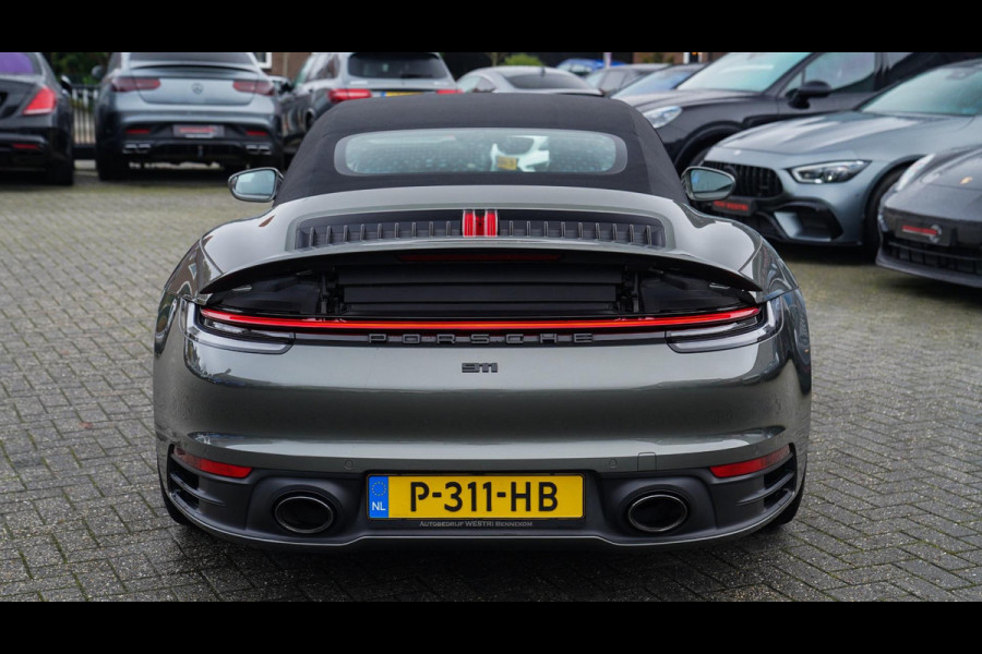 Porsche 911 Cabrio 3.0 Carrera | Sport Uitlaat | PASM Sport Suspension | LED Bi Xenon | Stoelverwarming | Aventuringroen | DAB+