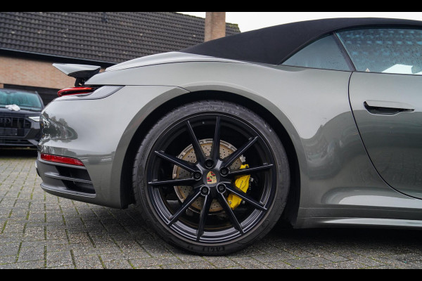 Porsche 911 Cabrio 3.0 Carrera | Sport Uitlaat | PASM Sport Suspension | LED Bi Xenon | Stoelverwarming | Aventuringroen | DAB+