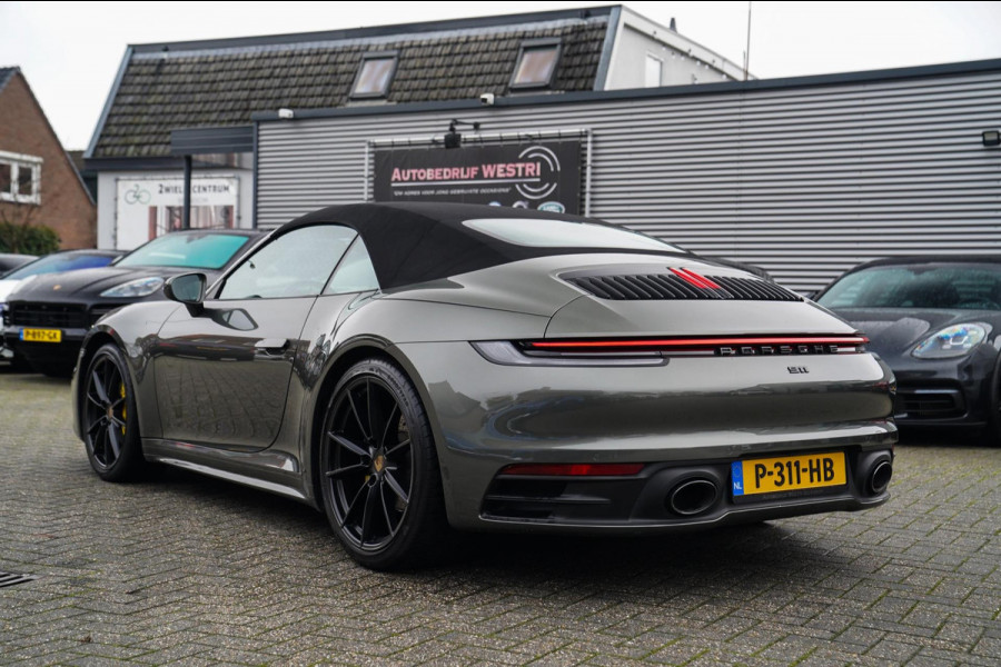 Porsche 911 Cabrio 3.0 Carrera | Sport Uitlaat | PASM Sport Suspension | LED Bi Xenon | Stoelverwarming | Aventuringroen | DAB+