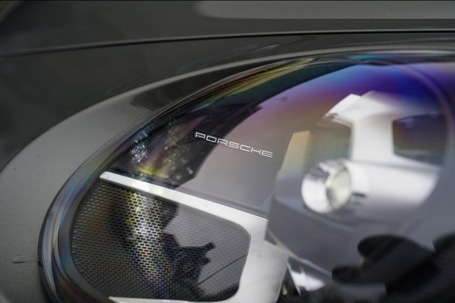 Porsche 911 Cabrio 3.0 Carrera | Sport Uitlaat | PASM Sport Suspension | LED Bi Xenon | Stoelverwarming | Aventuringroen | DAB+