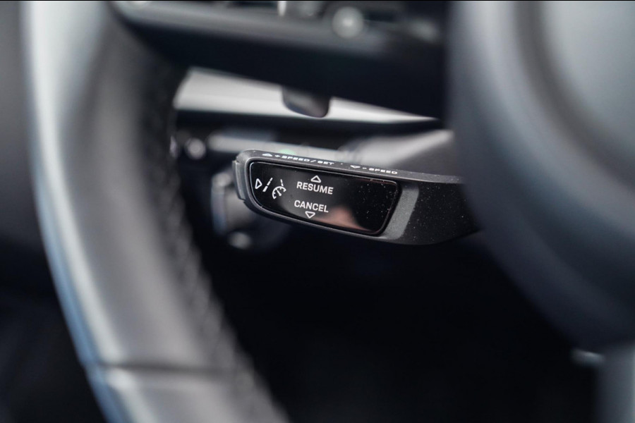 Porsche 911 Cabrio 3.0 Carrera | Sport Uitlaat | PASM Sport Suspension | LED Bi Xenon | Stoelverwarming | Aventuringroen | DAB+