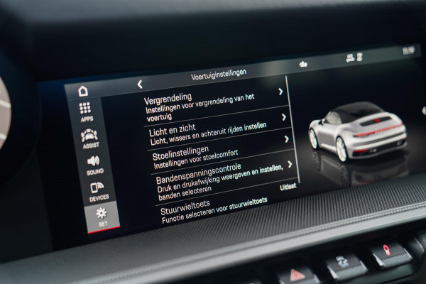 Porsche 911 Cabrio 3.0 Carrera | Sport Uitlaat | PASM Sport Suspension | LED Bi Xenon | Stoelverwarming | Aventuringroen | DAB+