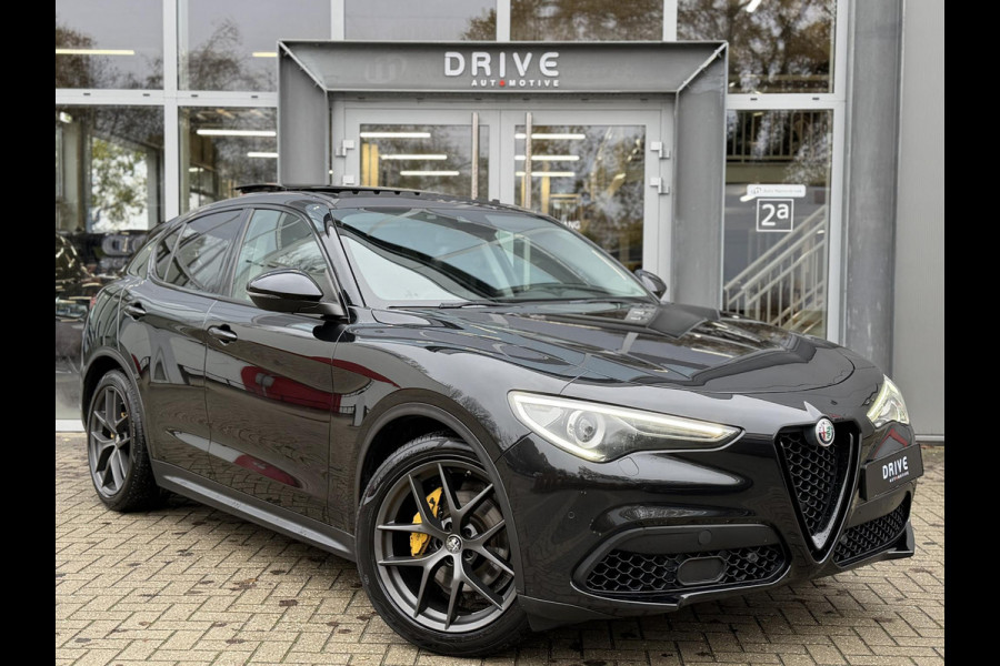 Alfa Romeo Stelvio 2.0 T AWD 280PK First Edition Black|Pano|Leder|Cam