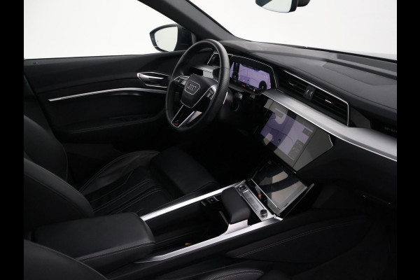 Audi Q8 e-tron 55 QUATTRO 115 kWh 408 PK S EDITION S-LINE + TREKHAAK 1800 KG | LUCHTVERING | HEAD-UP | LEDER SPORTINTERIEUR