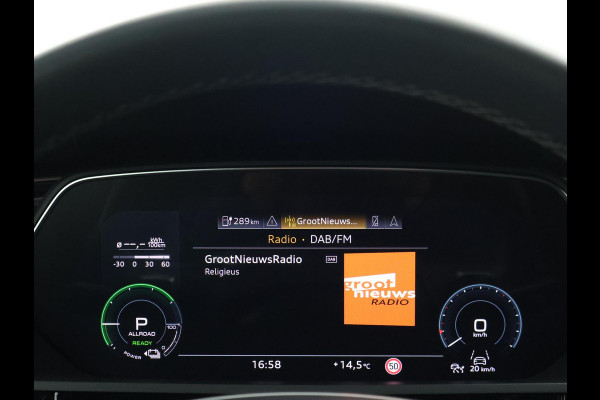 Audi Q8 e-tron 55 QUATTRO 115 kWh 408 PK S EDITION S-LINE + TREKHAAK 1800 KG | LUCHTVERING | HEAD-UP | LEDER SPORTINTERIEUR