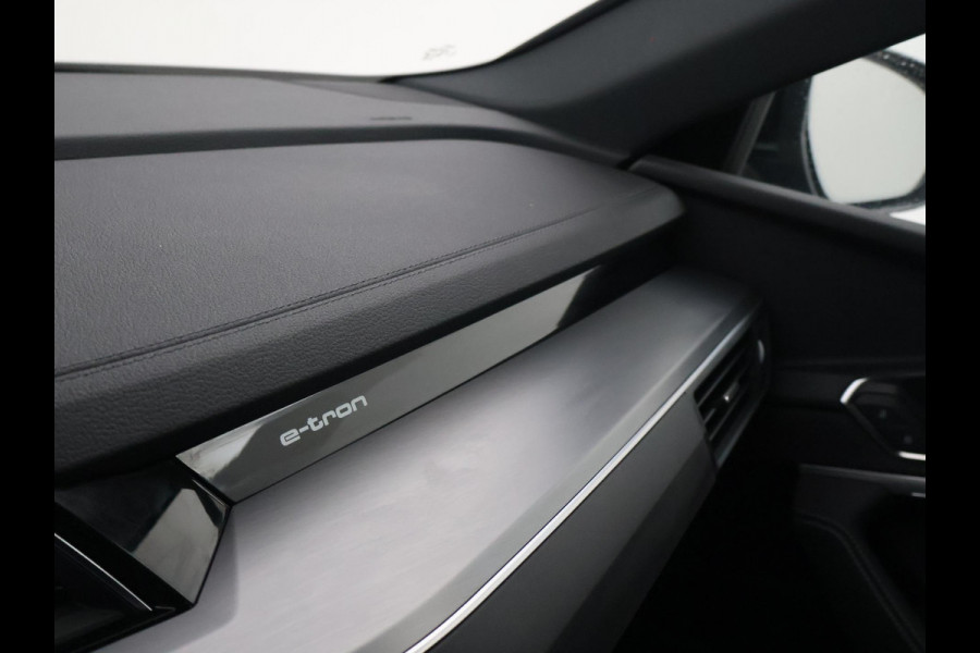 Audi Q8 e-tron 55 QUATTRO 115 kWh 408 PK S EDITION S-LINE + TREKHAAK 1800 KG | LUCHTVERING | HEAD-UP | LEDER SPORTINTERIEUR