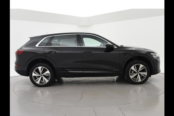 Audi Q8 e-tron 55 QUATTRO 115 kWh 408 PK S EDITION S-LINE + TREKHAAK 1800 KG | LUCHTVERING | HEAD-UP | LEDER SPORTINTERIEUR