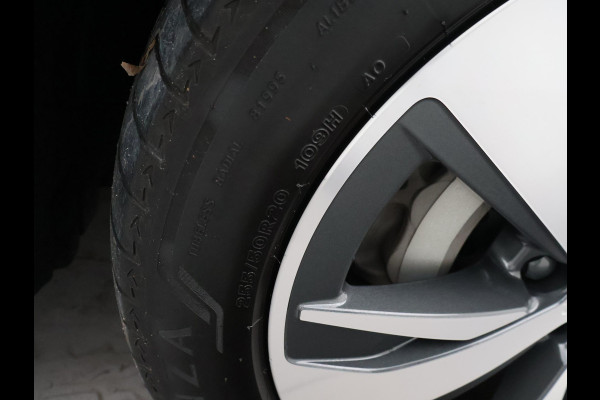 Audi Q8 e-tron 55 QUATTRO 115 kWh 408 PK S EDITION S-LINE + TREKHAAK 1800 KG | LUCHTVERING | HEAD-UP | LEDER SPORTINTERIEUR