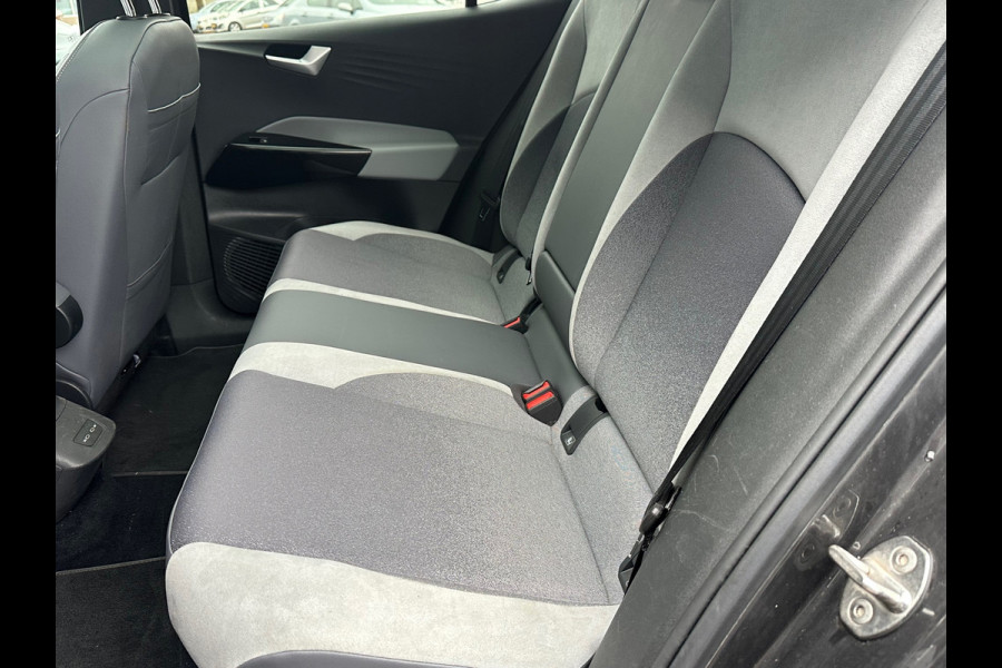Volkswagen ID.3 First Max 58 kWh Pano/Camera/ACC/Stoelverw