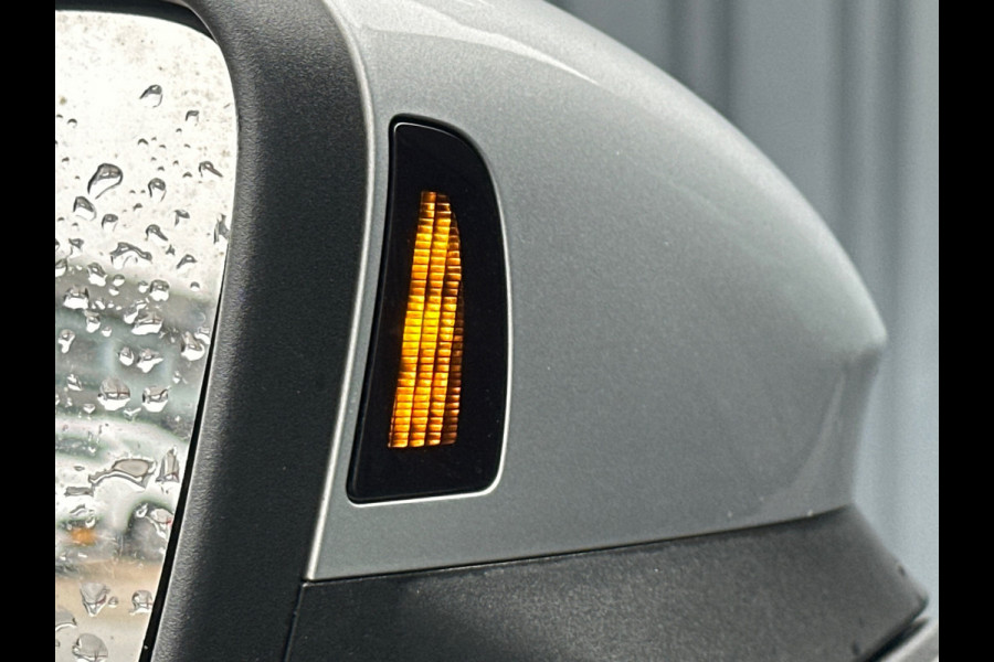 Volkswagen ID.3 First Max 58 kWh Pano/Camera/ACC/Stoelverw