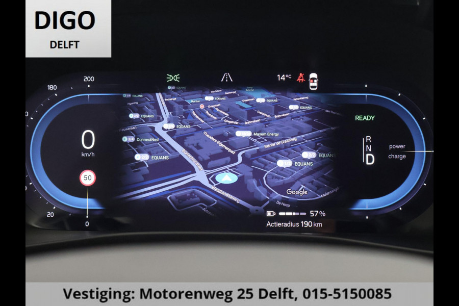 Volvo C40 RECHARGE TWIN INTRO AWD 78 KW/408 PK ACCU 92% BIJNA 2022.GARANTIE TOT 2032** 1800 KG TREKGEWICHT. PANODAK