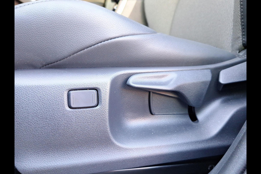 Toyota Corolla Cross Hybrid 140 Business Plus