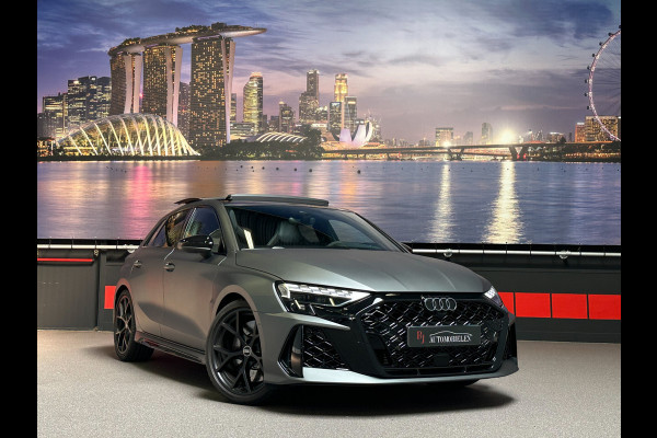Audi RS3 Sportback 2.5 TFSI quattro PPF|RS-Schaalstoelen|Sonos|MatteGrijs|HUD|Alcantara|Vol!