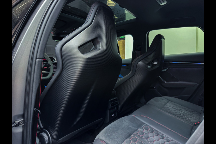 Audi RS3 Sportback 2.5 TFSI quattro PPF|RS-Schaalstoelen|Sonos|MatteGrijs|HUD|Alcantara|Vol!