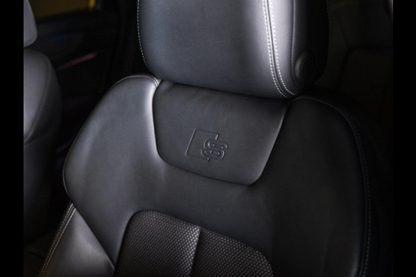 Audi A6 Avant 55 TFSI quattro S edition / 340pk / Maxton / Panorama dak / Achteruitrij camera /