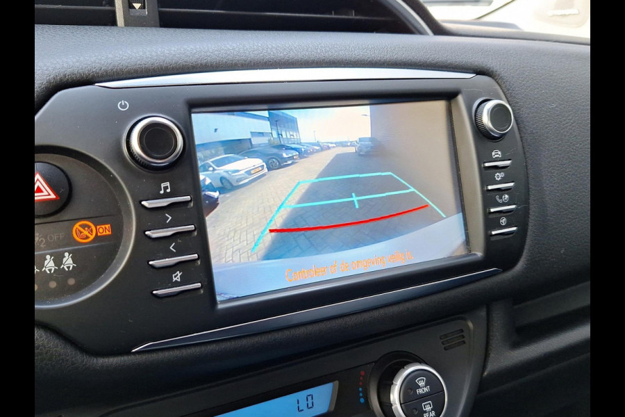 Toyota Yaris 1.5 Hybrid Y20 Automaat | Camera | Clima | Keurige auto! Van €14.430 voor €13.730!