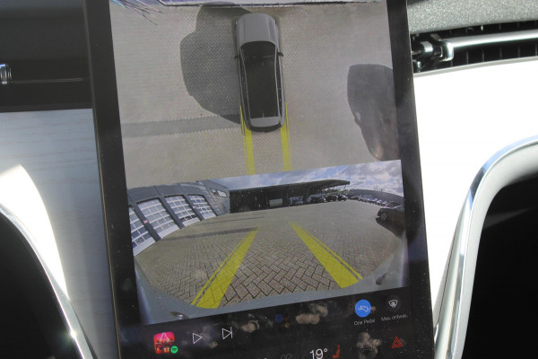 Volvo EX90 Twin Motor Performance Ultra 7p. 111 kWh Google infotainment / Luchtvering / Bowers & Wilkins Audio / Parkeersensoren rondom met 360 graden camera