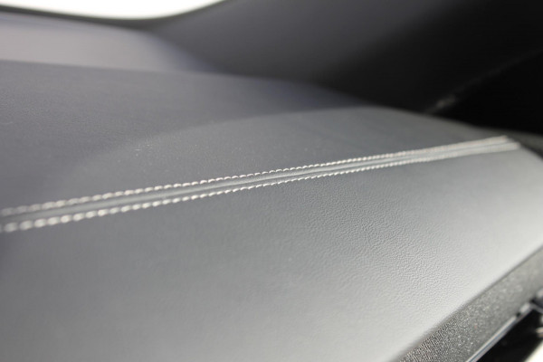 Volvo EX90 Twin Motor Performance Ultra 7p. 111 kWh Google infotainment / Luchtvering / Bowers & Wilkins Audio / Parkeersensoren rondom met 360 graden camera