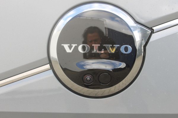 Volvo EX90 Twin Motor Performance Ultra 7p. 111 kWh Google infotainment / Luchtvering / Bowers & Wilkins Audio / Parkeersensoren rondom met 360 graden camera